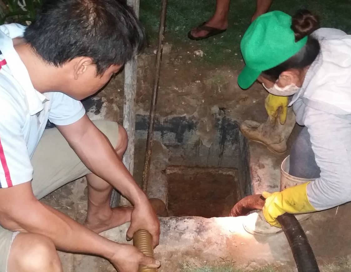 Hút bùn và hóa chất
